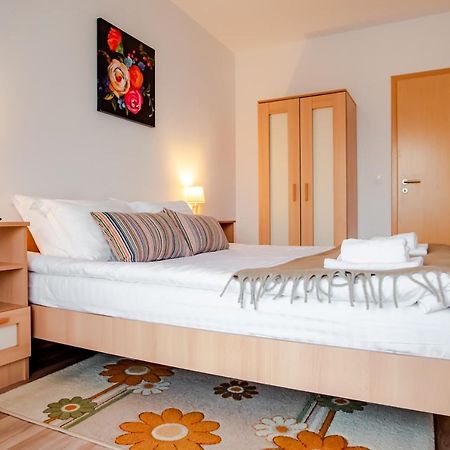 Lilibeth Apartments Brasov Ngoại thất bức ảnh